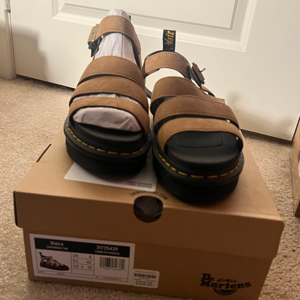 NEW Dr. Martens Blaire SAVANNAH TAN - Picture 7 of 12
